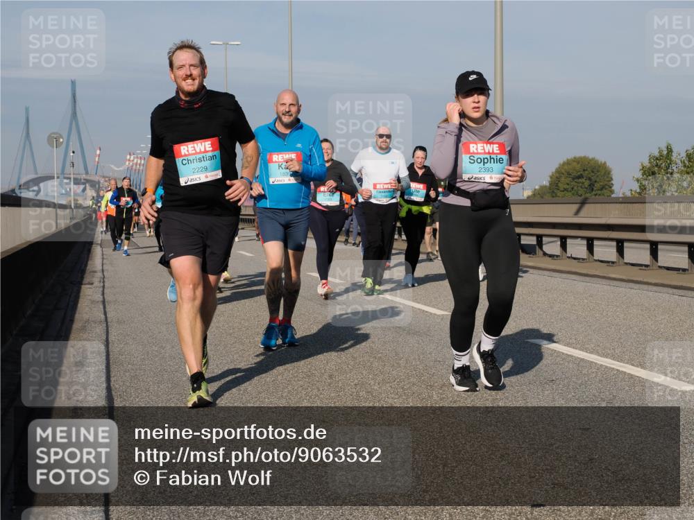 03.10.2025 - Köhlbrandbrückenlauf Fabian Wolf http://msf.ph/oto/9063532 03.10.2025 10:06:50 Position 3 2229, 1839, 2393 meine-sportfotos.de