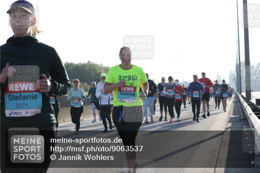 03.10.2025 - Köhlbrandbrückenlauf Jannik Wohlers http://msf.ph/oto/9063537 03.10.2025 09:24:12 Position 3 2271, 1800 meine-sportfotos.de