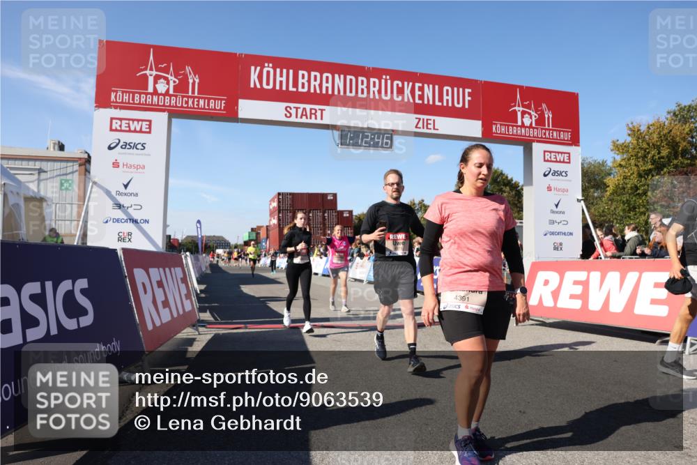 03.10.2025 - Köhlbrandbrückenlauf Lena Gebhardt http://msf.ph/oto/9063539 03.10.2025 13:12:47 Ziel 4048, 4391, 4392, 4527, 4671, 4855, 4858, 4965, 4975, 5874, 5916, 6466, 6497, 6588, 6791 meine-sportfotos.de