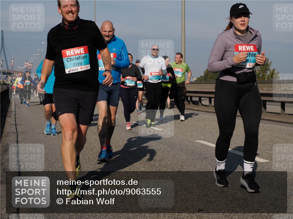 03.10.2025 - Köhlbrandbrückenlauf Fabian Wolf http://msf.ph/oto/9063555 03.10.2025 10:06:51 Position 3 2229, 2003, 3308, 393 meine-sportfotos.de