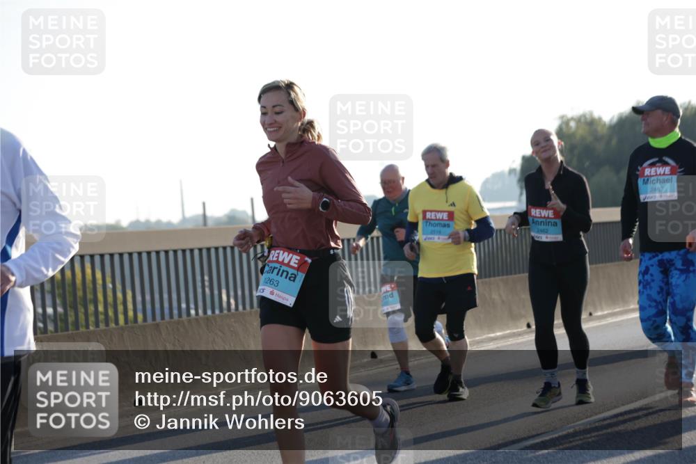 03.10.2025 - Köhlbrandbrückenlauf Jannik Wohlers http://msf.ph/oto/9063605 03.10.2025 09:24:17 Position 3 1263, 2462, 2518, 2463 meine-sportfotos.de