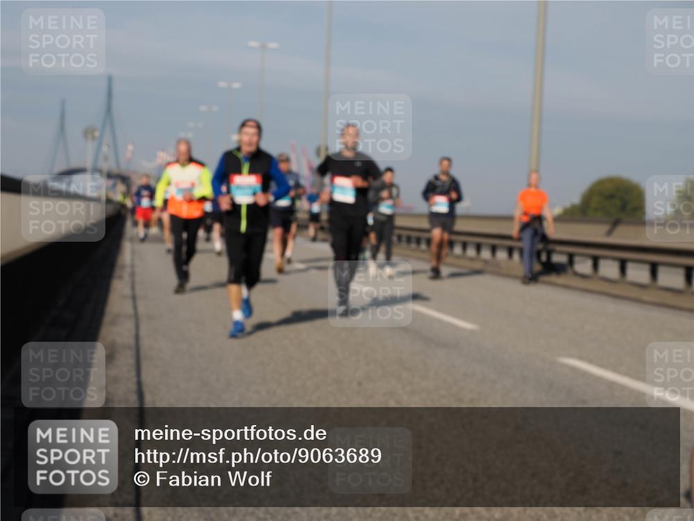 03.10.2025 - Köhlbrandbrückenlauf Fabian Wolf http://msf.ph/oto/9063689 03.10.2025 10:06:58 Position 3  meine-sportfotos.de