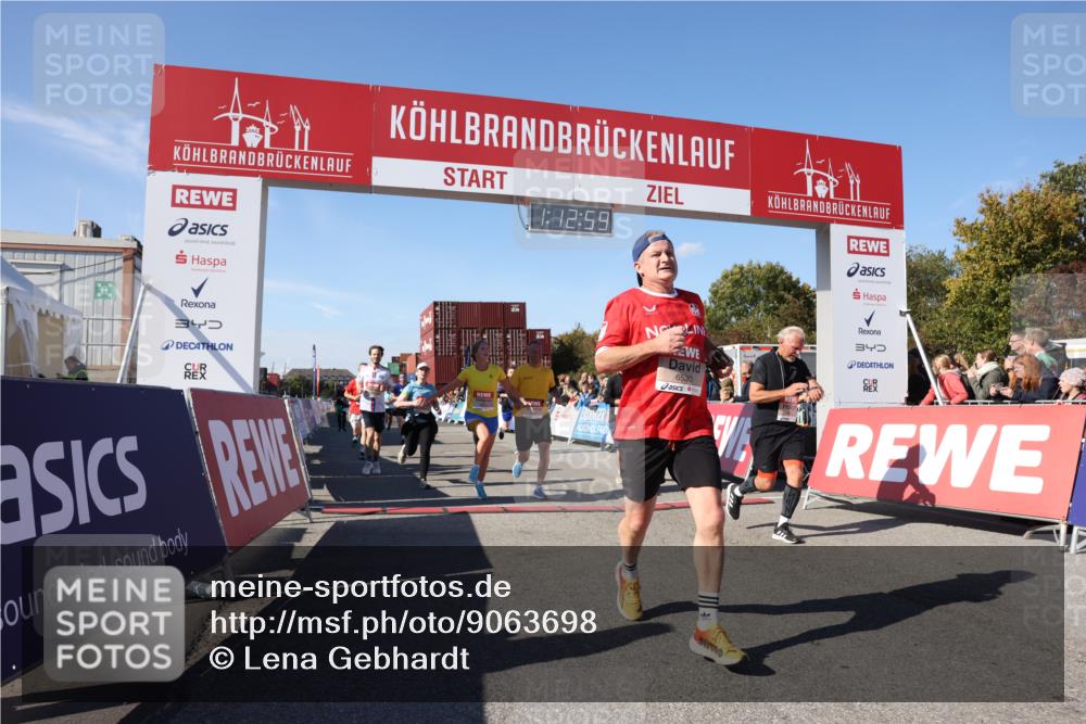 03.10.2025 - Köhlbrandbrückenlauf Lena Gebhardt http://msf.ph/oto/9063698 03.10.2025 13:13:00 Ziel 4446, 4487, 4528, 4559, 4628, 4671, 4748, 4965, 5051, 5381, 5673, 5674, 6303, 6496, 6497, 6530, 6705, 6791 meine-sportfotos.de