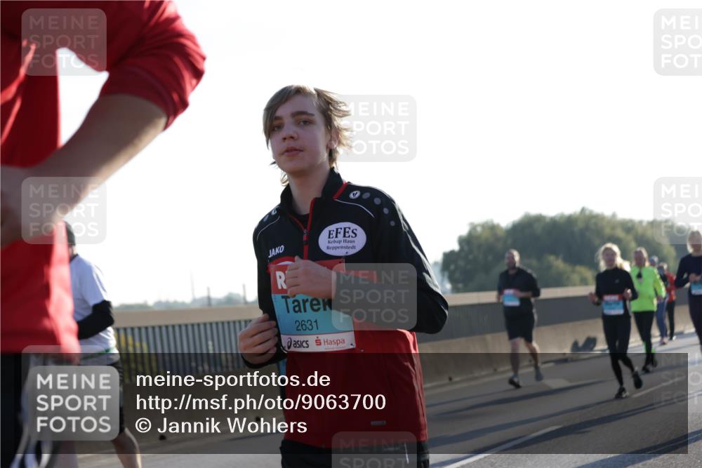 03.10.2025 - Köhlbrandbrückenlauf Jannik Wohlers http://msf.ph/oto/9063700 03.10.2025 09:24:21 Position 3 2631 meine-sportfotos.de
