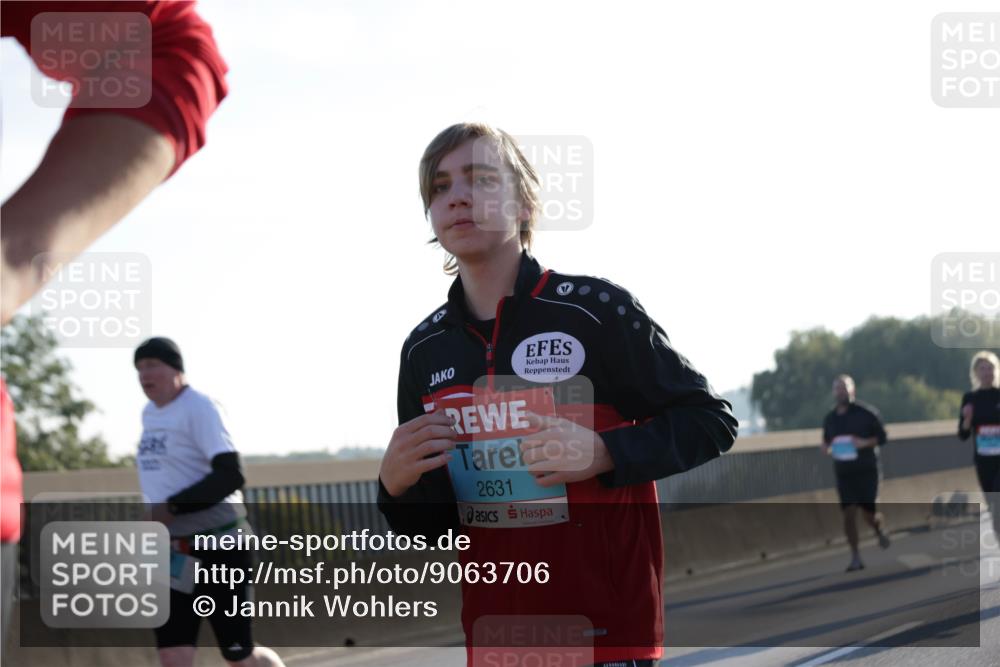 03.10.2025 - Köhlbrandbrückenlauf Jannik Wohlers http://msf.ph/oto/9063706 03.10.2025 09:24:21 Position 3 2631 meine-sportfotos.de