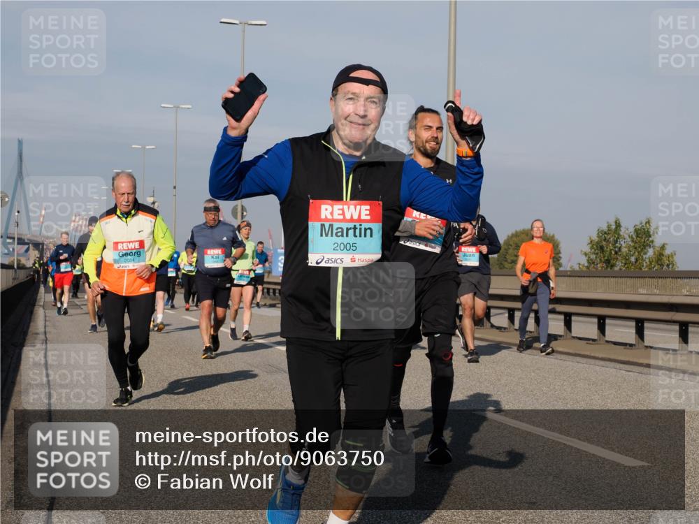 03.10.2025 - Köhlbrandbrückenlauf Fabian Wolf http://msf.ph/oto/9063750 03.10.2025 10:07:01 Position 3 2, 2005, 2004, 28 meine-sportfotos.de