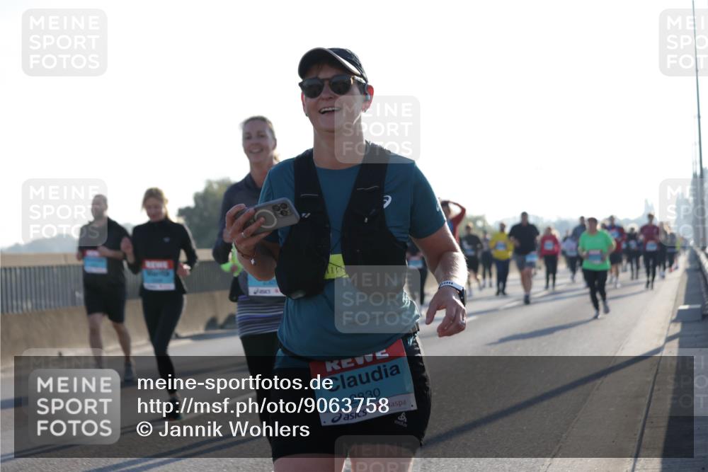 03.10.2025 - Köhlbrandbrückenlauf Jannik Wohlers http://msf.ph/oto/9063758 03.10.2025 09:24:23 Position 3 2830 meine-sportfotos.de