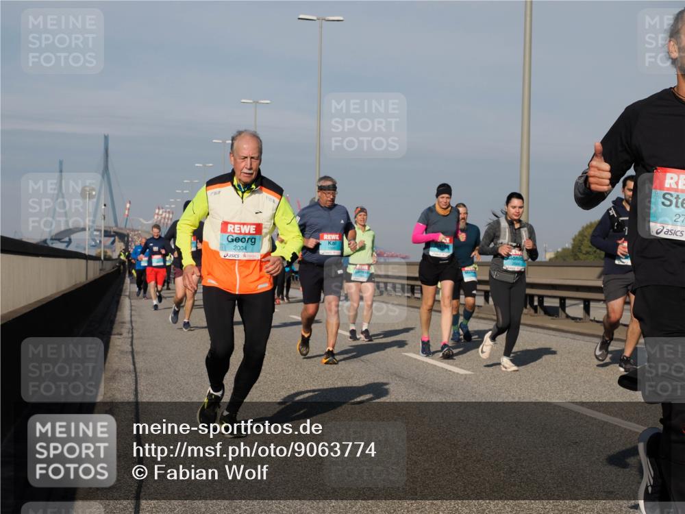 03.10.2025 - Köhlbrandbrückenlauf Fabian Wolf http://msf.ph/oto/9063774 03.10.2025 10:07:02 Position 3 2004, 27 meine-sportfotos.de