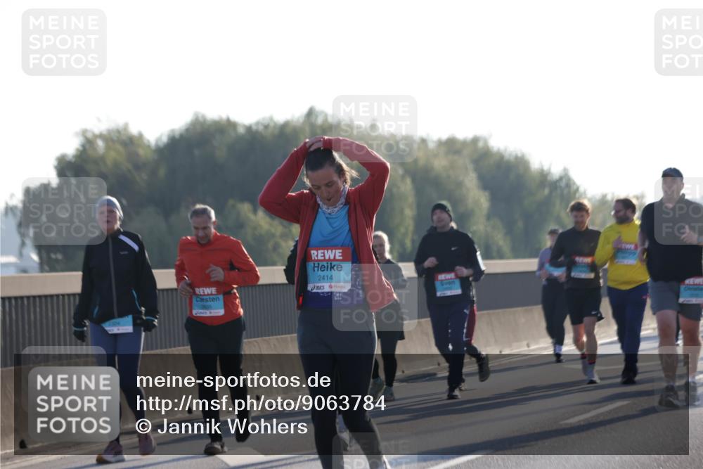 03.10.2025 - Köhlbrandbrückenlauf Jannik Wohlers http://msf.ph/oto/9063784 03.10.2025 09:24:26 Position 3 2414 meine-sportfotos.de