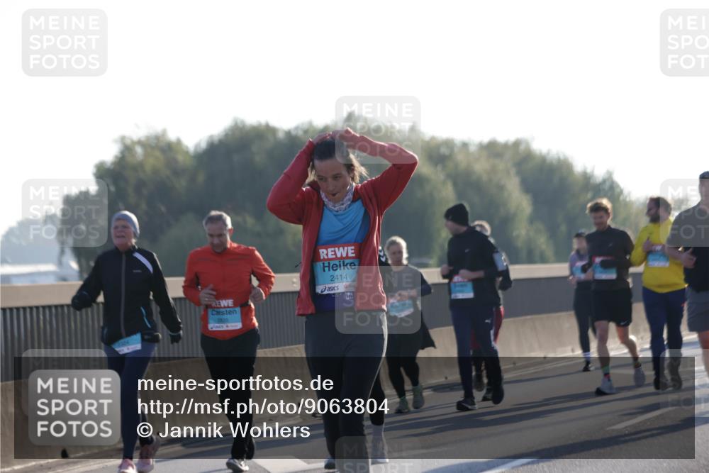 03.10.2025 - Köhlbrandbrückenlauf Jannik Wohlers http://msf.ph/oto/9063804 03.10.2025 09:24:26 Position 3 2414 meine-sportfotos.de