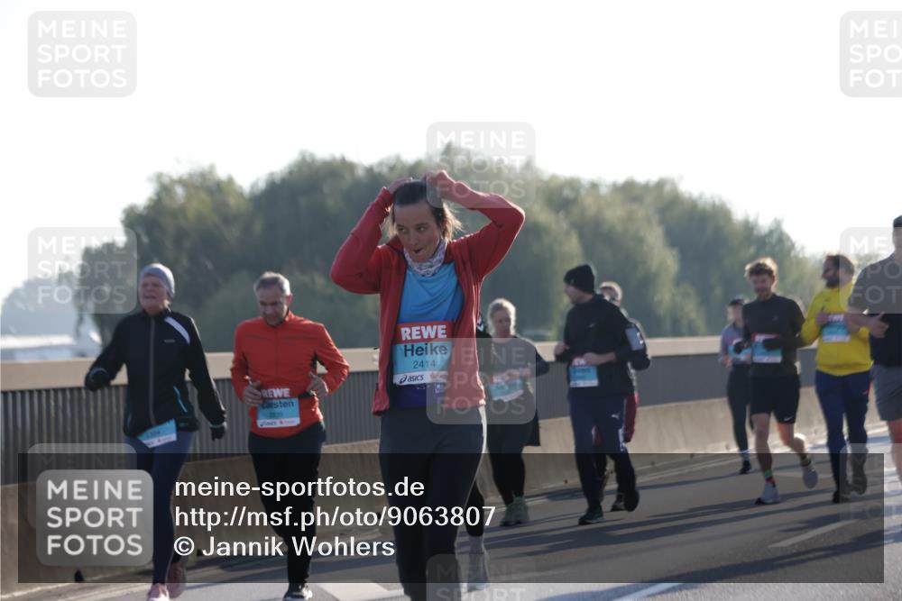 03.10.2025 - Köhlbrandbrückenlauf Jannik Wohlers http://msf.ph/oto/9063807 03.10.2025 09:24:26 Position 3 2835, 2414 meine-sportfotos.de