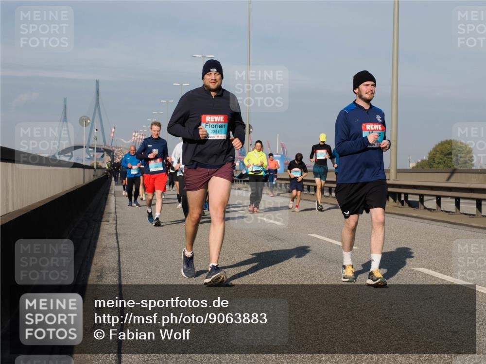 03.10.2025 - Köhlbrandbrückenlauf Fabian Wolf http://msf.ph/oto/9063883 03.10.2025 10:07:06 Position 3 2351 meine-sportfotos.de