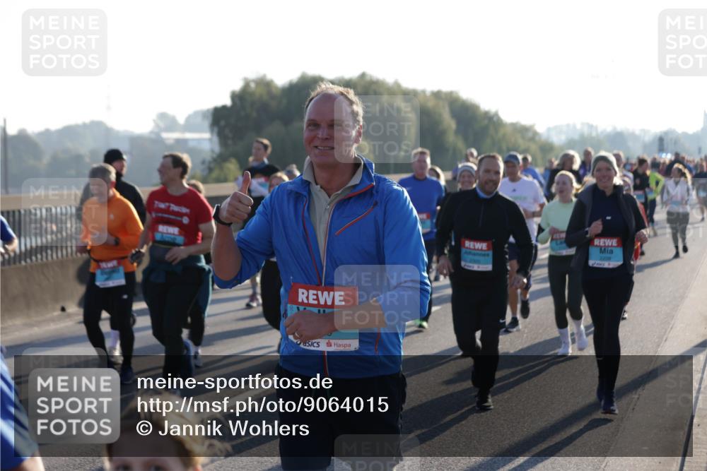 03.10.2025 - Köhlbrandbrückenlauf Jannik Wohlers http://msf.ph/oto/9064015 03.10.2025 09:24:45 Position 3  meine-sportfotos.de