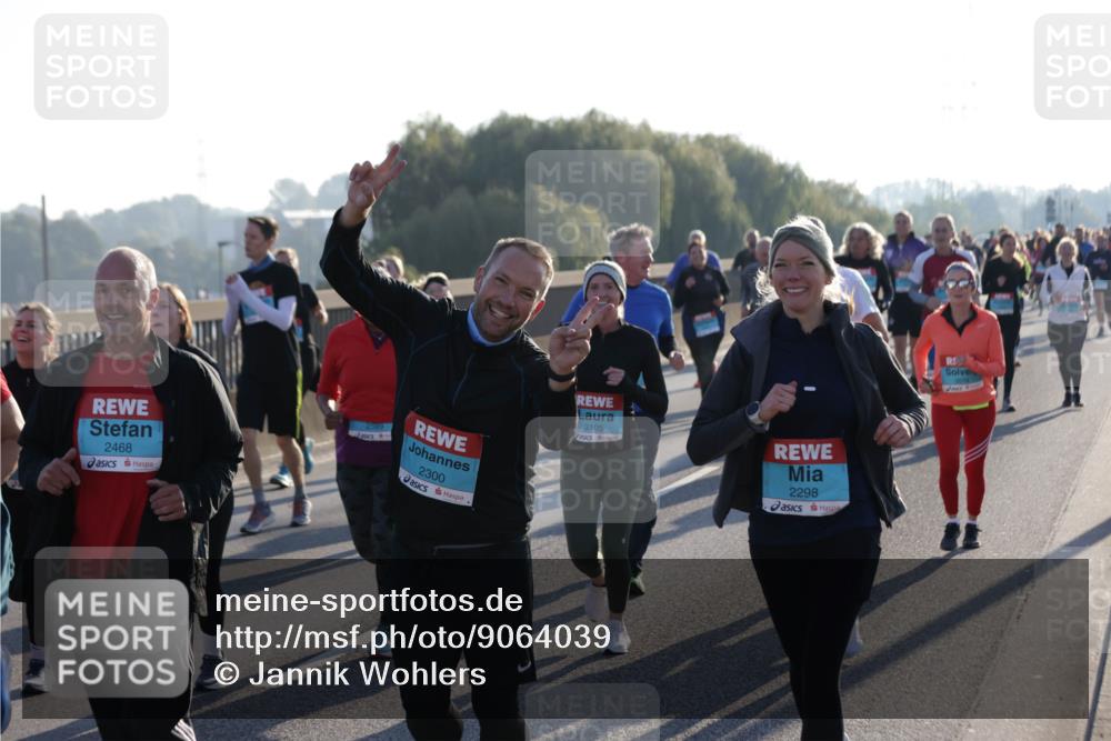 03.10.2025 - Köhlbrandbrückenlauf Jannik Wohlers http://msf.ph/oto/9064039 03.10.2025 09:24:47 Position 3 2468, 2300, 3105, 2298 meine-sportfotos.de