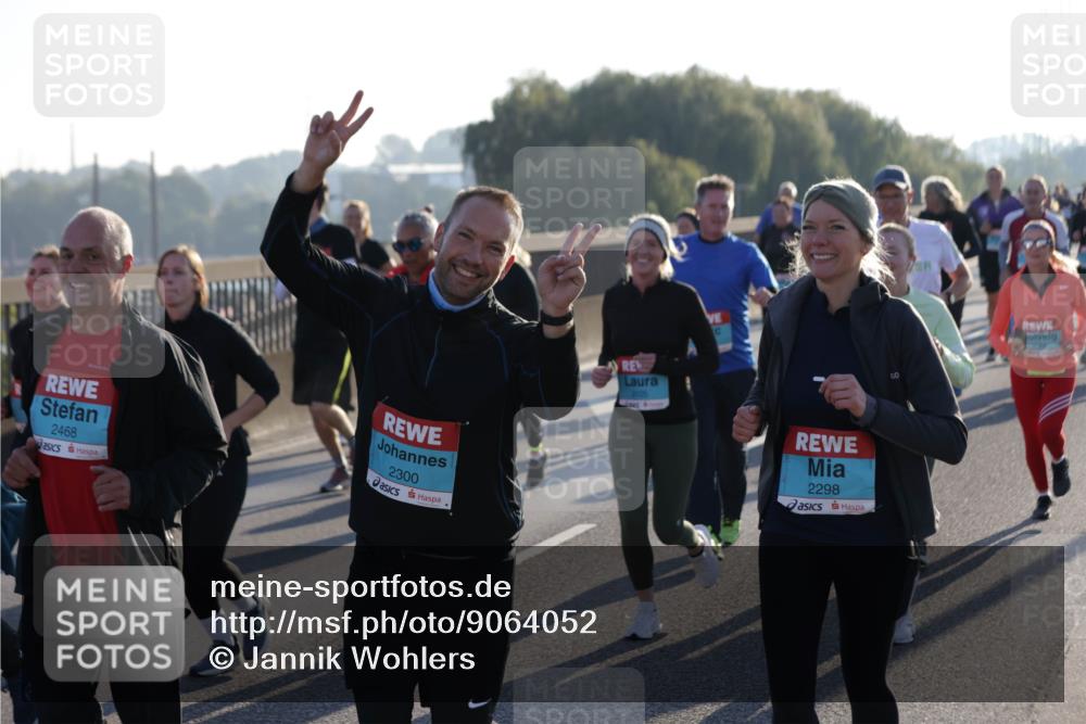 03.10.2025 - Köhlbrandbrückenlauf Jannik Wohlers http://msf.ph/oto/9064052 03.10.2025 09:24:47 Position 3 2468, 2300, 3105, 2298 meine-sportfotos.de