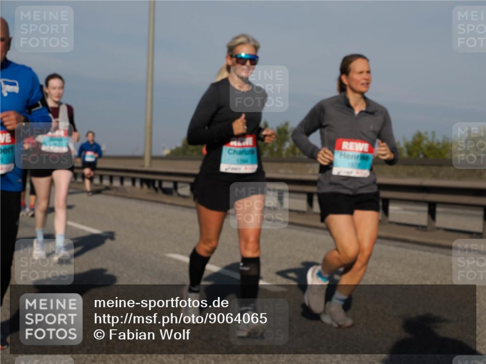 03.10.2025 - Köhlbrandbrückenlauf Fabian Wolf http://msf.ph/oto/9064065 03.10.2025 10:07:16 Position 3 1594 meine-sportfotos.de
