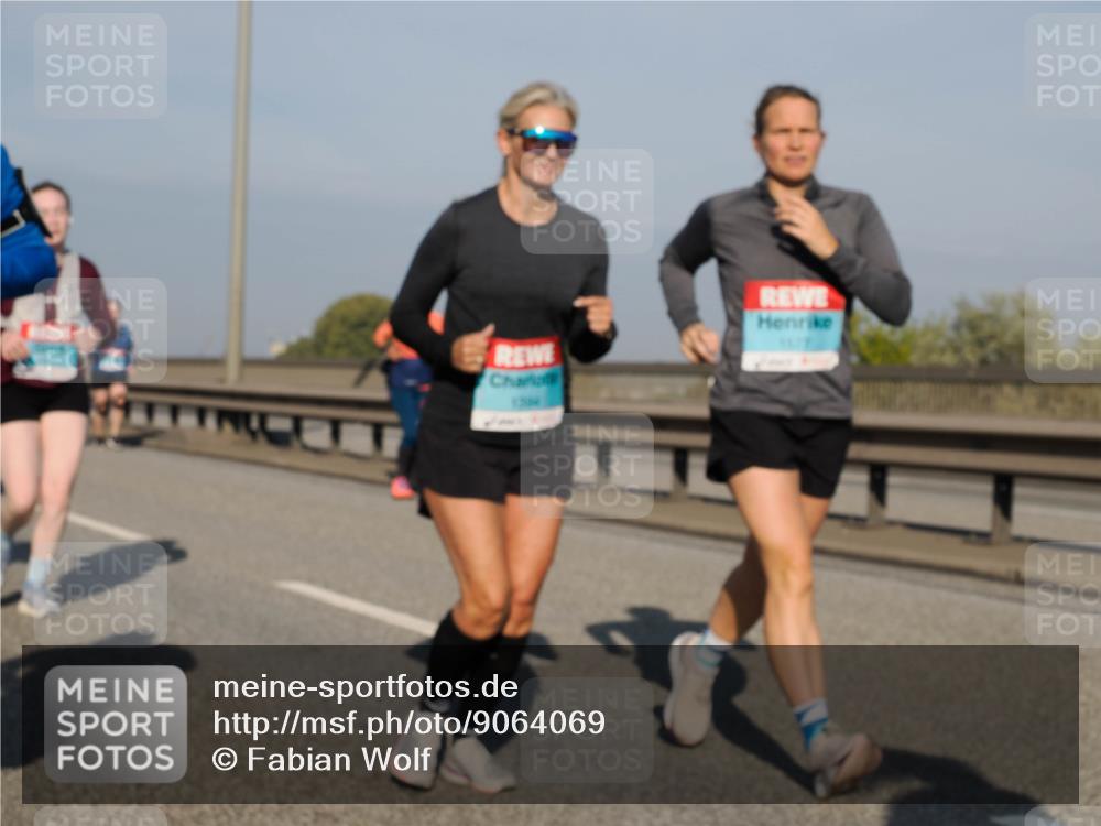 03.10.2025 - Köhlbrandbrückenlauf Fabian Wolf http://msf.ph/oto/9064069 03.10.2025 10:07:16 Position 3  meine-sportfotos.de