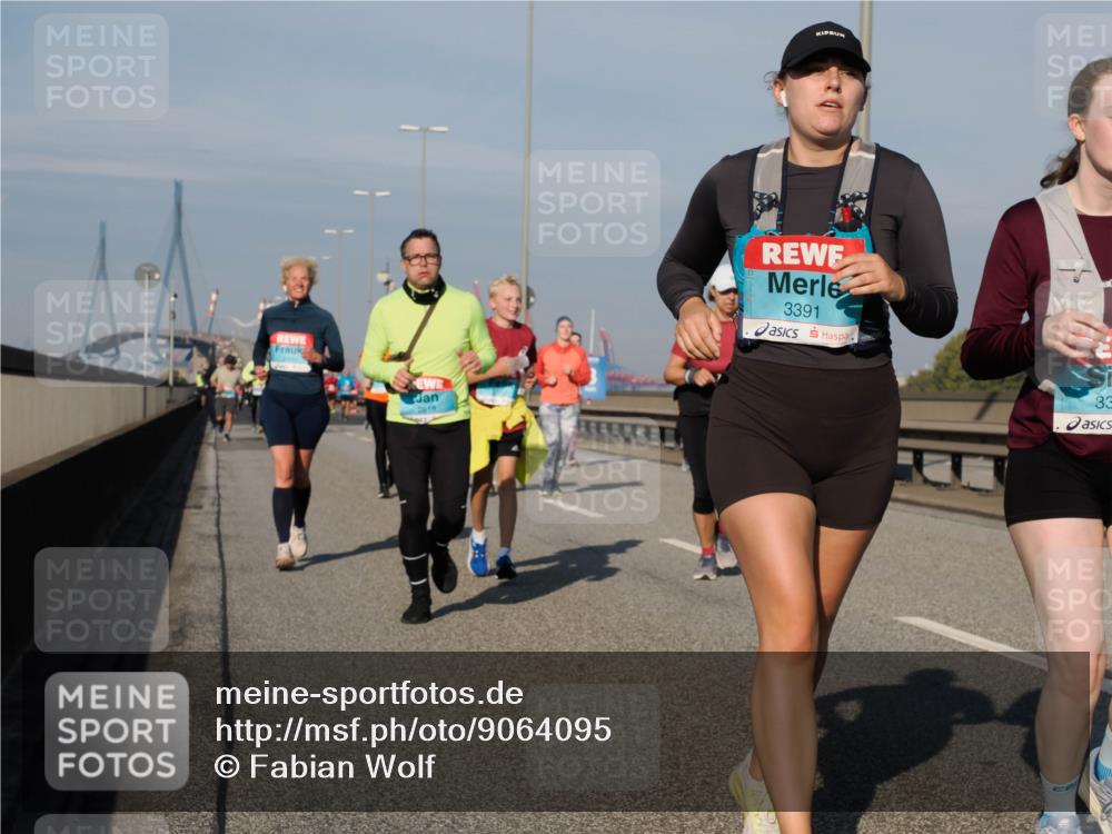 03.10.2025 - Köhlbrandbrückenlauf Fabian Wolf http://msf.ph/oto/9064095 03.10.2025 10:07:18 Position 3 2618, 3391, 33 meine-sportfotos.de