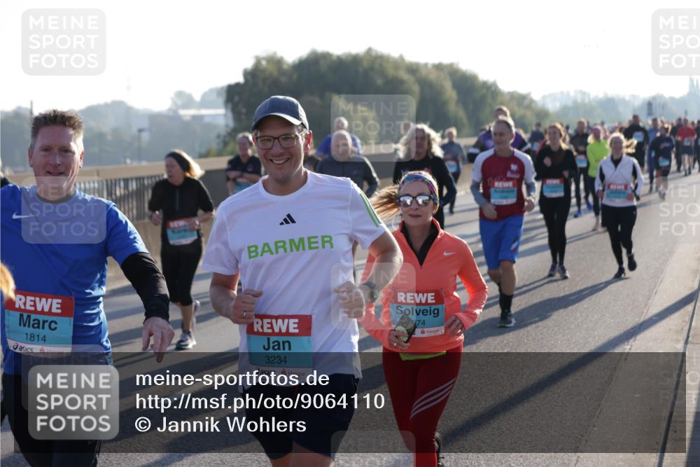 03.10.2025 - Köhlbrandbrückenlauf Jannik Wohlers http://msf.ph/oto/9064110 03.10.2025 09:24:49 Position 3 1814, 3234, 74 meine-sportfotos.de