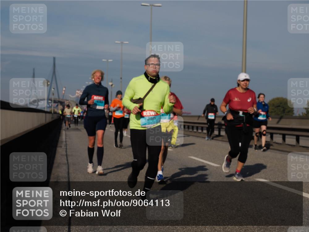 03.10.2025 - Köhlbrandbrückenlauf Fabian Wolf http://msf.ph/oto/9064113 03.10.2025 10:07:19 Position 3 2016 meine-sportfotos.de