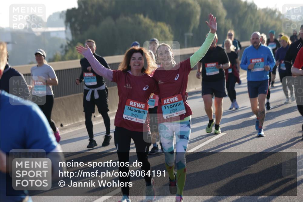 03.10.2025 - Köhlbrandbrückenlauf Jannik Wohlers http://msf.ph/oto/9064191 03.10.2025 09:25:02 Position 3 2554, 2533 meine-sportfotos.de