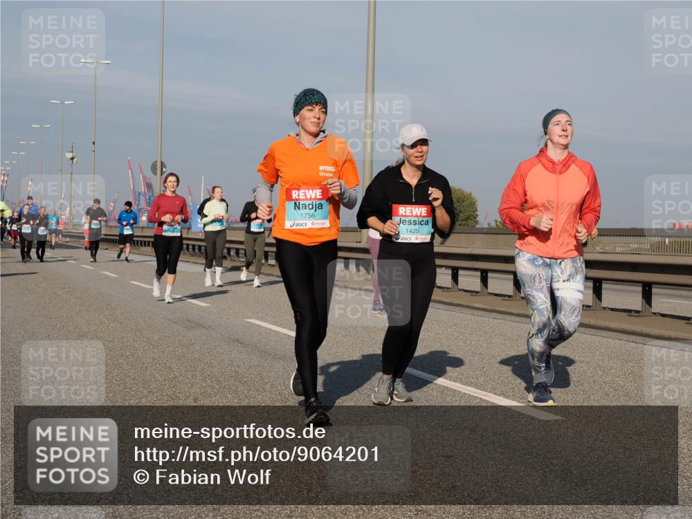 03.10.2025 - Köhlbrandbrückenlauf Fabian Wolf http://msf.ph/oto/9064201 03.10.2025 10:07:24 Position 3 1756, 1425 meine-sportfotos.de