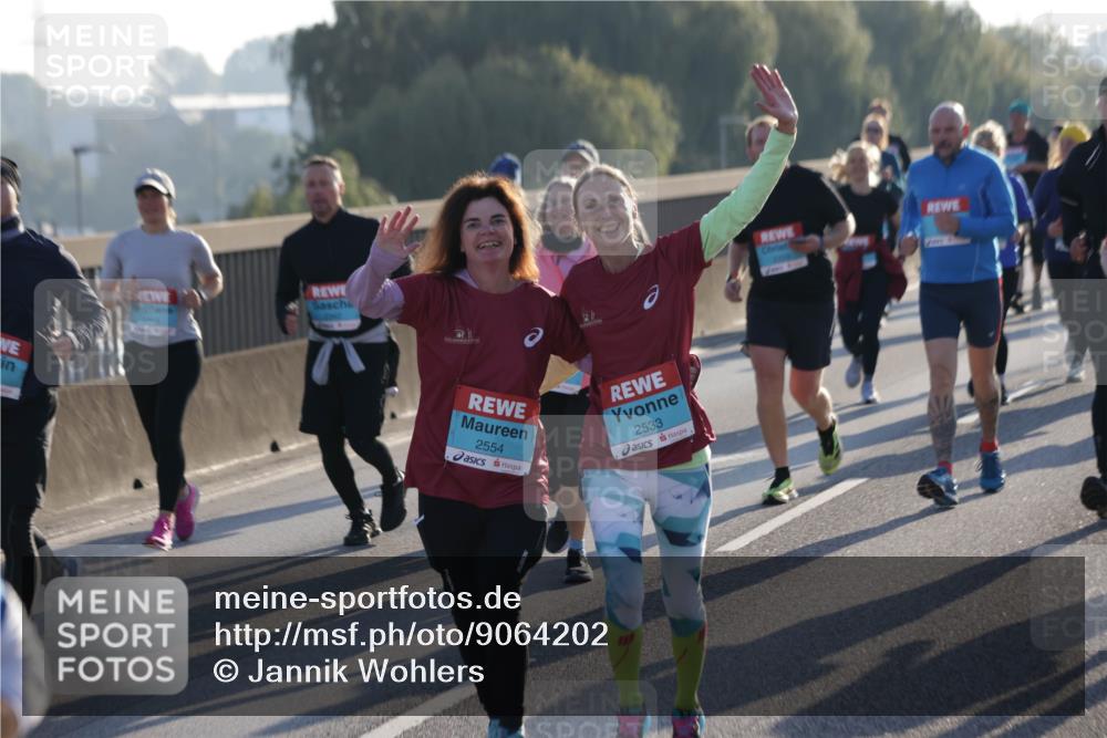03.10.2025 - Köhlbrandbrückenlauf Jannik Wohlers http://msf.ph/oto/9064202 03.10.2025 09:25:02 Position 3 2554, 2533 meine-sportfotos.de