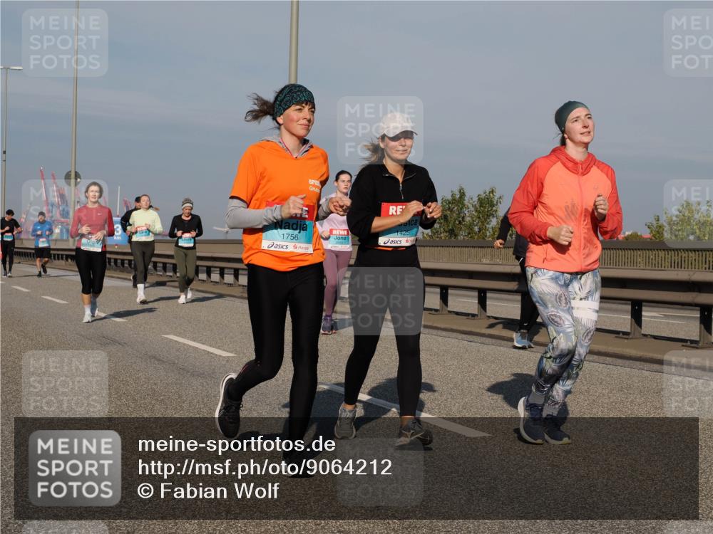 03.10.2025 - Köhlbrandbrückenlauf Fabian Wolf http://msf.ph/oto/9064212 03.10.2025 10:07:24 Position 3 1756, 1425 meine-sportfotos.de