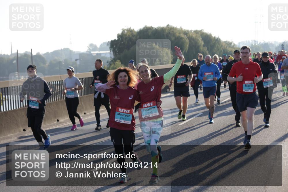 03.10.2025 - Köhlbrandbrückenlauf Jannik Wohlers http://msf.ph/oto/9064214 03.10.2025 09:25:03 Position 3 21, 2554, 2533, 1961 meine-sportfotos.de