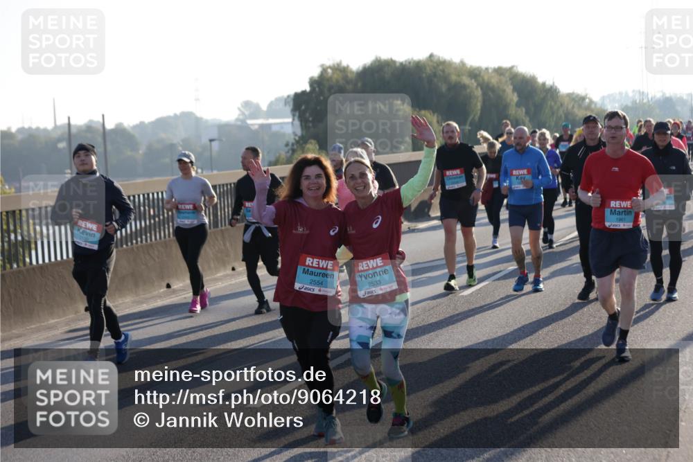 03.10.2025 - Köhlbrandbrückenlauf Jannik Wohlers http://msf.ph/oto/9064218 03.10.2025 09:25:03 Position 3 2554, 2533, 1961 meine-sportfotos.de