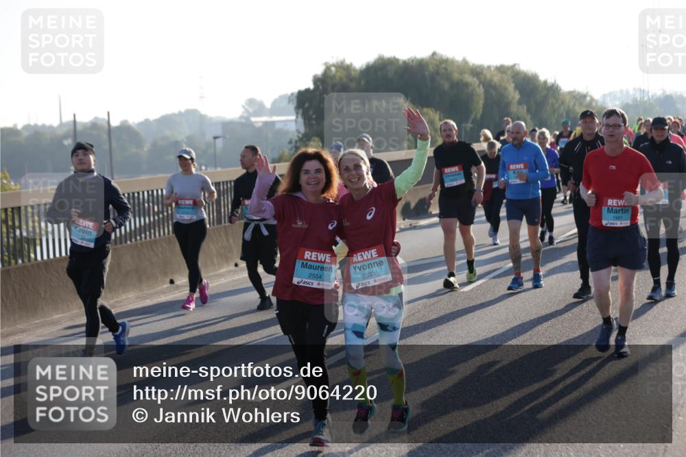 03.10.2025 - Köhlbrandbrückenlauf Jannik Wohlers http://msf.ph/oto/9064220 03.10.2025 09:25:03 Position 3 2554, 2533, 1961 meine-sportfotos.de