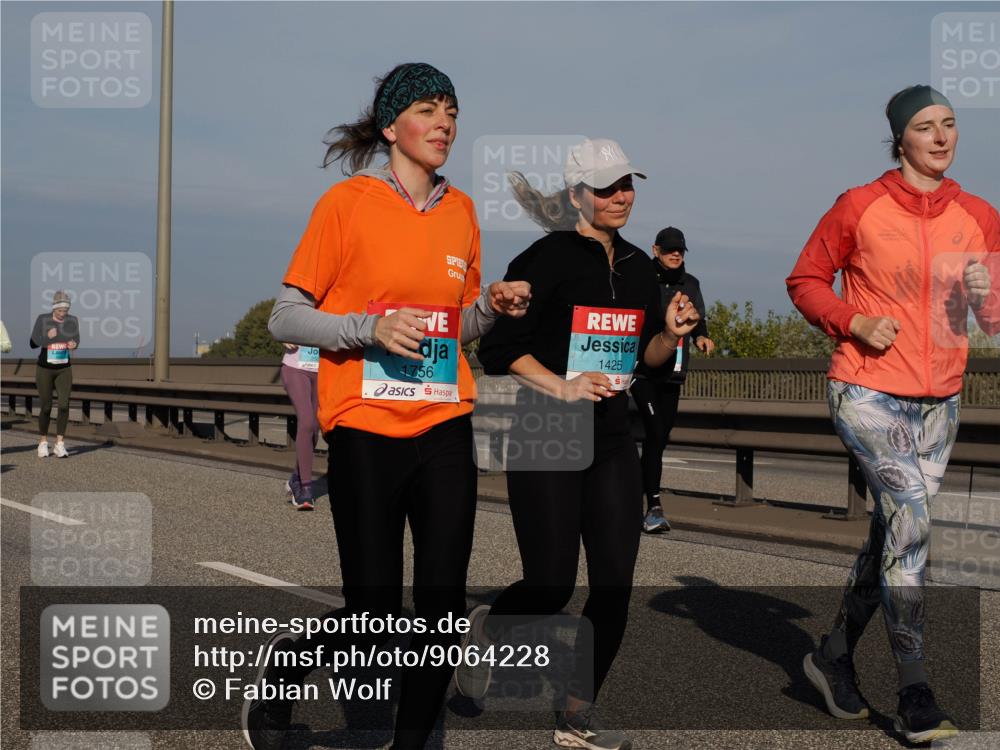 03.10.2025 - Köhlbrandbrückenlauf Fabian Wolf http://msf.ph/oto/9064228 03.10.2025 10:07:25 Position 3 1756, 1425 meine-sportfotos.de