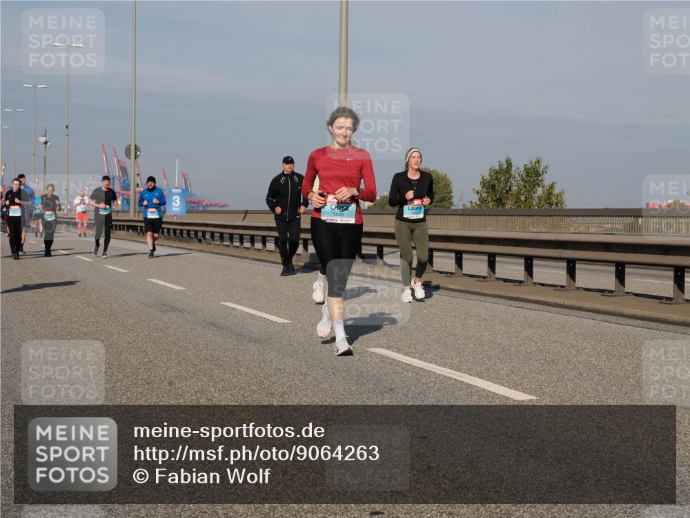 03.10.2025 - Köhlbrandbrückenlauf Fabian Wolf http://msf.ph/oto/9064263 03.10.2025 10:07:27 Position 3 1209 meine-sportfotos.de