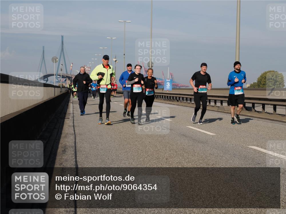 03.10.2025 - Köhlbrandbrückenlauf Fabian Wolf http://msf.ph/oto/9064354 03.10.2025 10:07:33 Position 3  meine-sportfotos.de