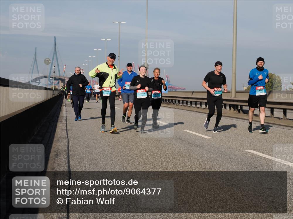 03.10.2025 - Köhlbrandbrückenlauf Fabian Wolf http://msf.ph/oto/9064377 03.10.2025 10:07:34 Position 3 3241 meine-sportfotos.de