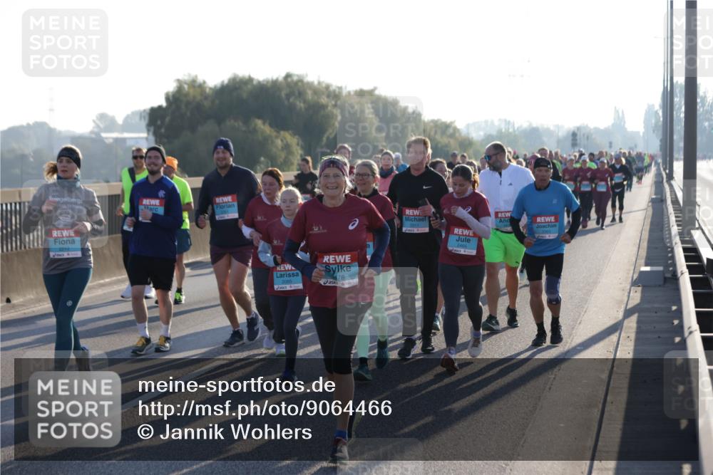 03.10.2025 - Köhlbrandbrückenlauf Jannik Wohlers http://msf.ph/oto/9064466 03.10.2025 09:25:21 Position 3 2212, 478, 2511 meine-sportfotos.de