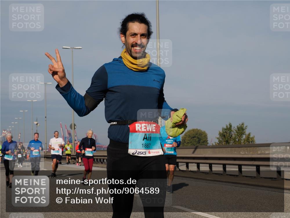 03.10.2025 - Köhlbrandbrückenlauf Fabian Wolf http://msf.ph/oto/9064589 03.10.2025 10:07:45 Position 3 1887 meine-sportfotos.de