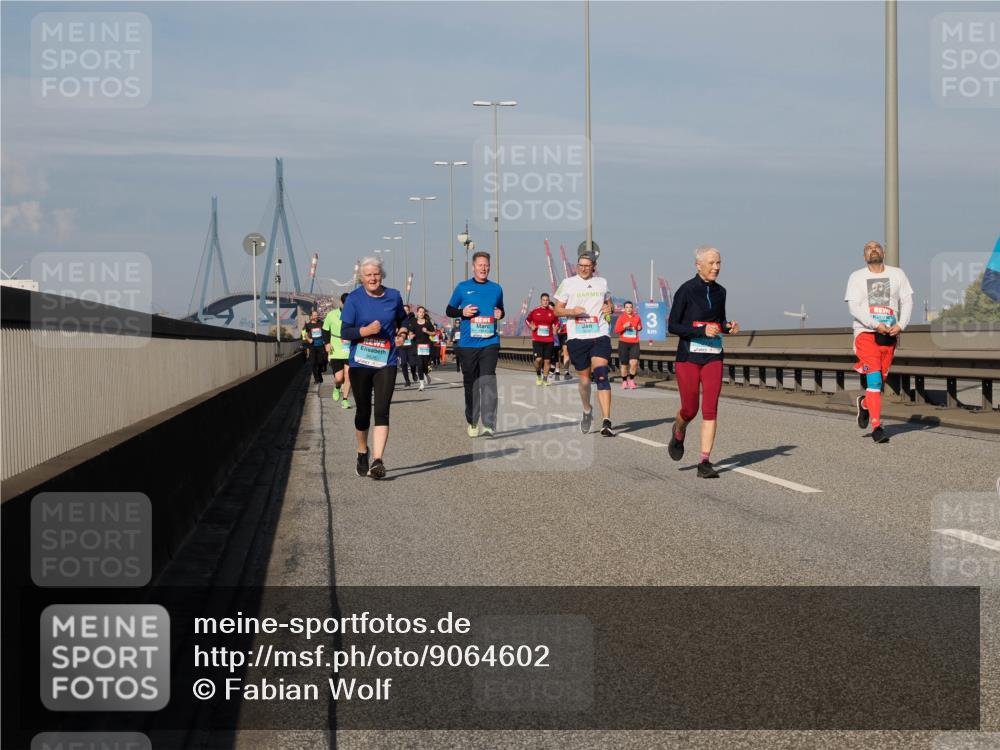 03.10.2025 - Köhlbrandbrückenlauf Fabian Wolf http://msf.ph/oto/9064602 03.10.2025 10:07:46 Position 3 3626 meine-sportfotos.de