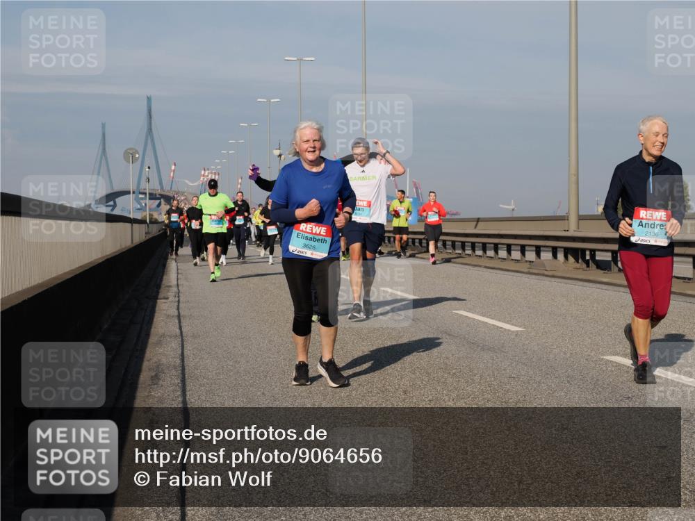 03.10.2025 - Köhlbrandbrückenlauf Fabian Wolf http://msf.ph/oto/9064656 03.10.2025 10:07:48 Position 3 3626, 3234, 2136 meine-sportfotos.de