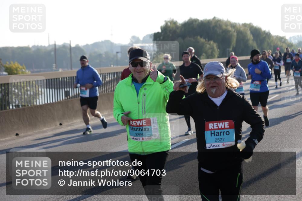 03.10.2025 - Köhlbrandbrückenlauf Jannik Wohlers http://msf.ph/oto/9064703 03.10.2025 09:25:35 Position 3 3396, 2527 meine-sportfotos.de