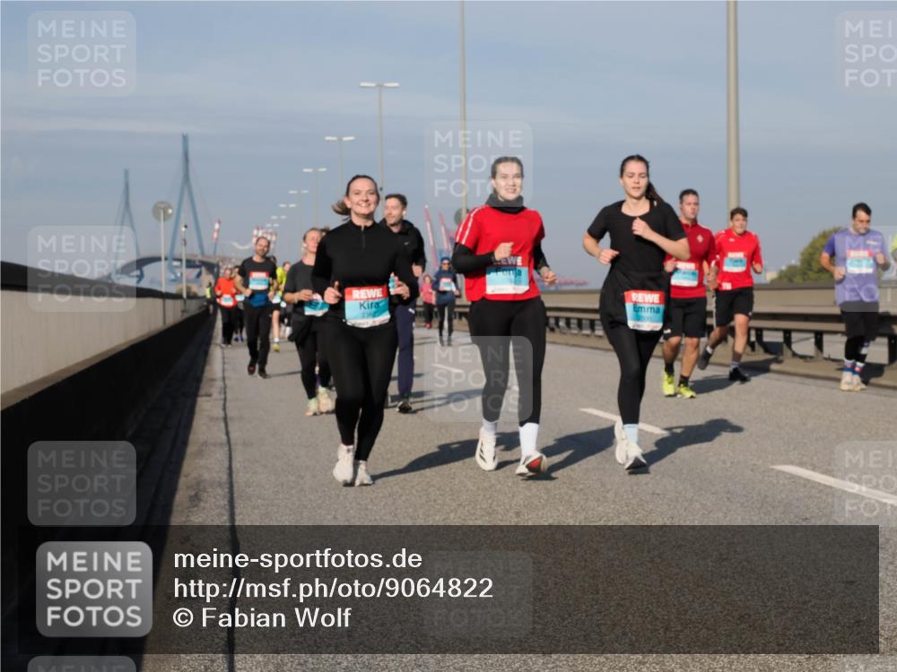 03.10.2025 - Köhlbrandbrückenlauf Fabian Wolf http://msf.ph/oto/9064822 03.10.2025 10:07:58 Position 3  meine-sportfotos.de
