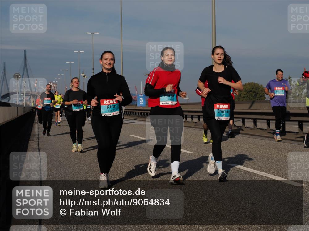 03.10.2025 - Köhlbrandbrückenlauf Fabian Wolf http://msf.ph/oto/9064834 03.10.2025 10:07:59 Position 3 2352, 3, 2192, 2166 meine-sportfotos.de