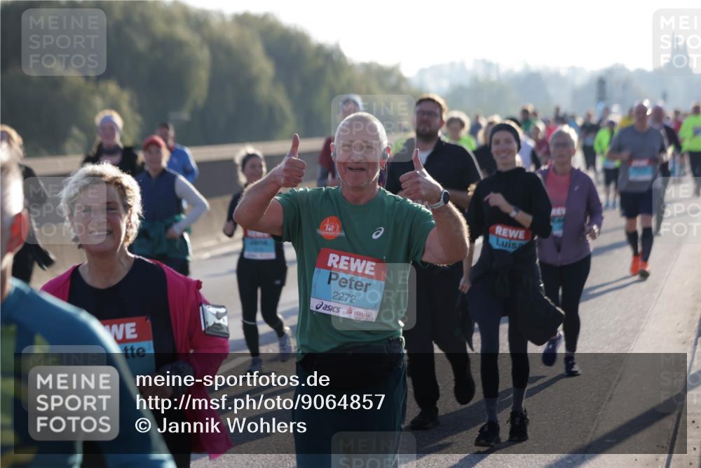 03.10.2025 - Köhlbrandbrückenlauf Jannik Wohlers http://msf.ph/oto/9064857 03.10.2025 09:25:45 Position 3 2272 meine-sportfotos.de