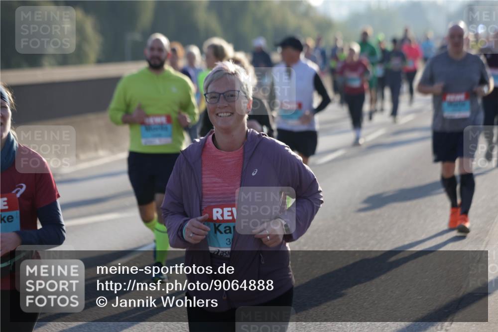 03.10.2025 - Köhlbrandbrückenlauf Jannik Wohlers http://msf.ph/oto/9064888 03.10.2025 09:25:48 Position 3 3 meine-sportfotos.de