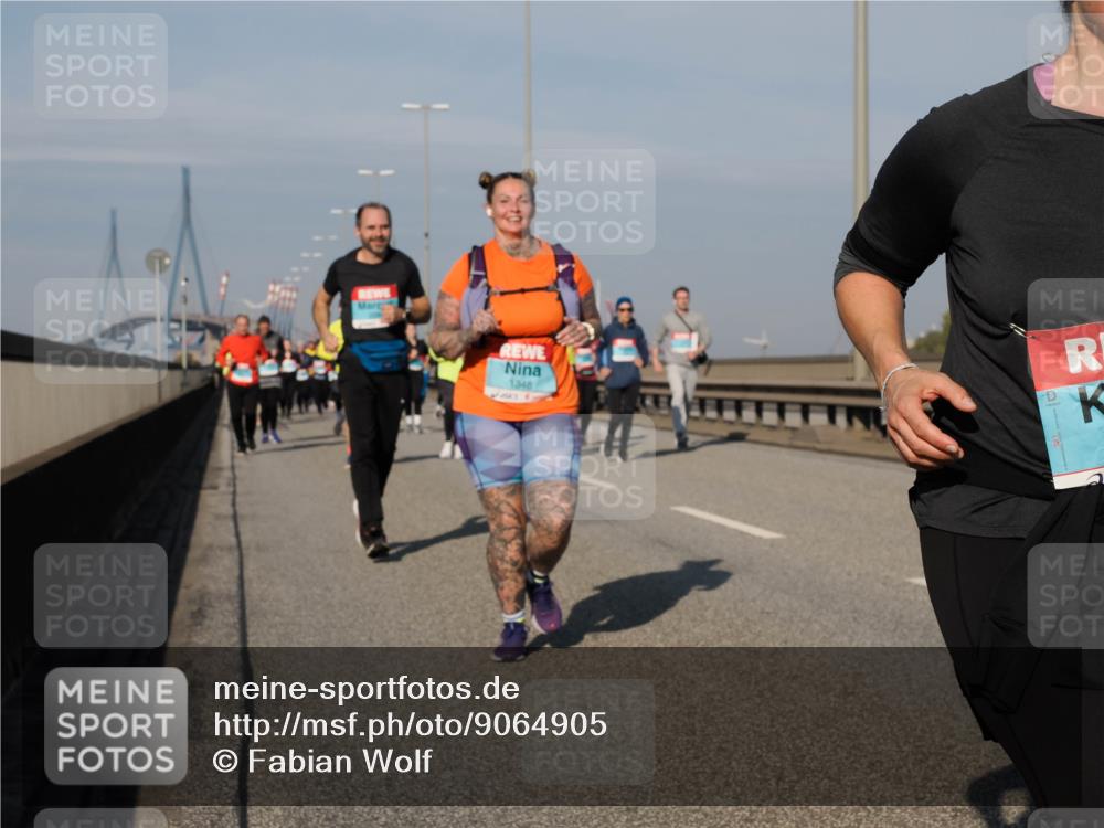 03.10.2025 - Köhlbrandbrückenlauf Fabian Wolf http://msf.ph/oto/9064905 03.10.2025 10:08:03 Position 3 1348 meine-sportfotos.de
