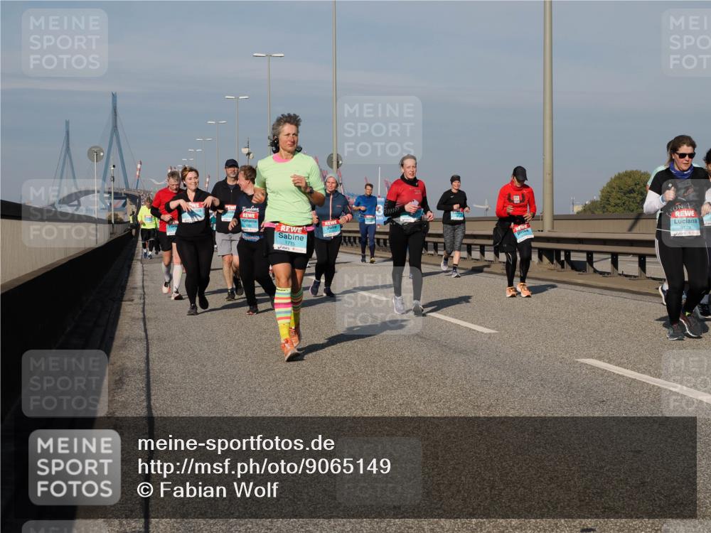 03.10.2025 - Köhlbrandbrückenlauf Fabian Wolf http://msf.ph/oto/9065149 03.10.2025 10:08:16 Position 3 1775, 1579 meine-sportfotos.de