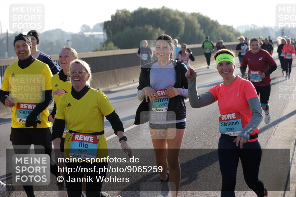 03.10.2025 - Köhlbrandbrückenlauf Jannik Wohlers http://msf.ph/oto/9065259 03.10.2025 09:26:10 Position 3 28, 2874, 2297, 2299 meine-sportfotos.de