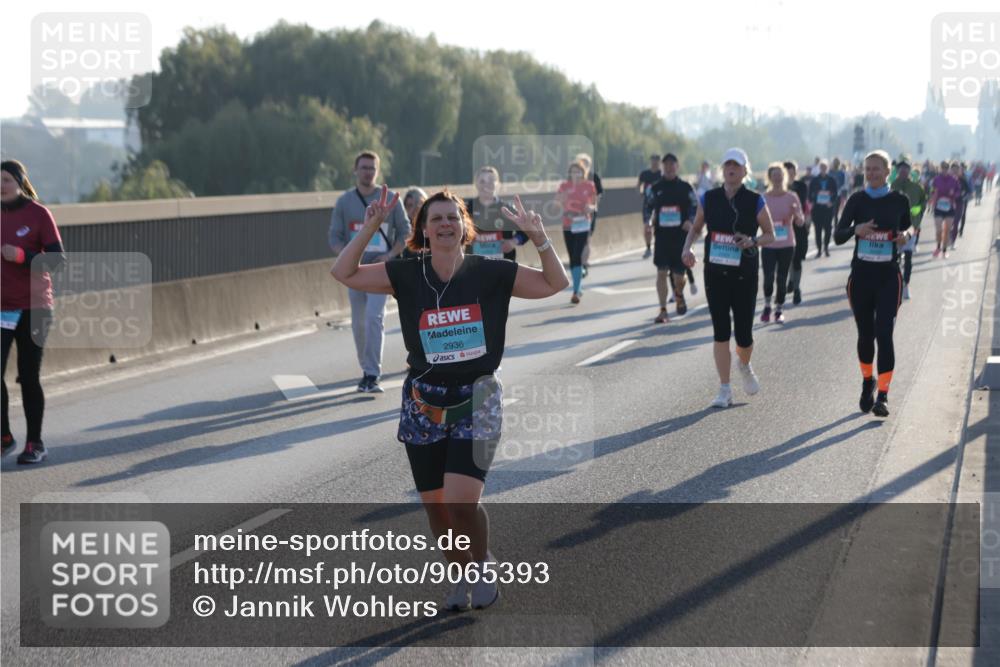 03.10.2025 - Köhlbrandbrückenlauf Jannik Wohlers http://msf.ph/oto/9065393 03.10.2025 09:26:20 Position 3 2936 meine-sportfotos.de