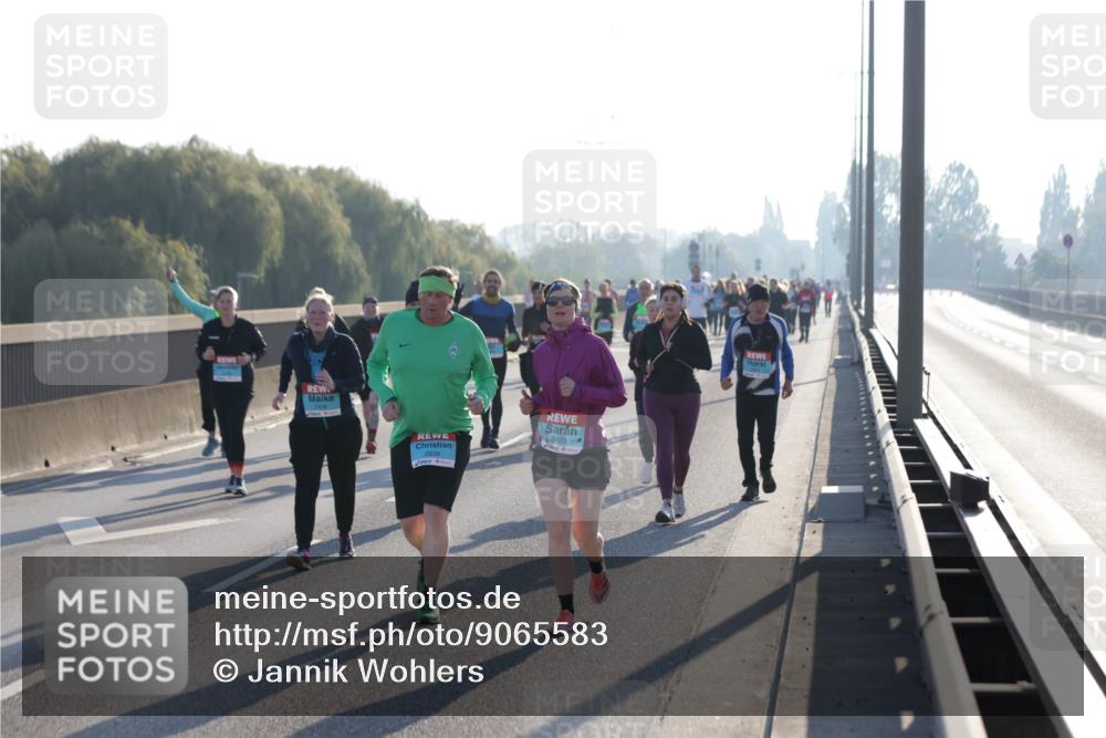 03.10.2025 - Köhlbrandbrückenlauf Jannik Wohlers http://msf.ph/oto/9065583 03.10.2025 09:26:33 Position 3 2839, 2479 meine-sportfotos.de