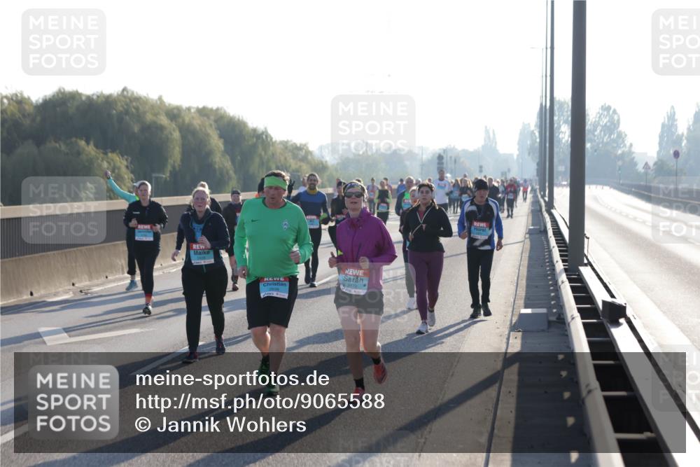 03.10.2025 - Köhlbrandbrückenlauf Jannik Wohlers http://msf.ph/oto/9065588 03.10.2025 09:26:33 Position 3 2839, 2479 meine-sportfotos.de